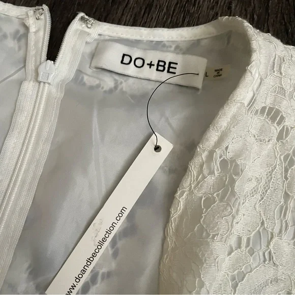 New DO+BE Ivory/ off White Lace Romper . - Picture 7 of 10
